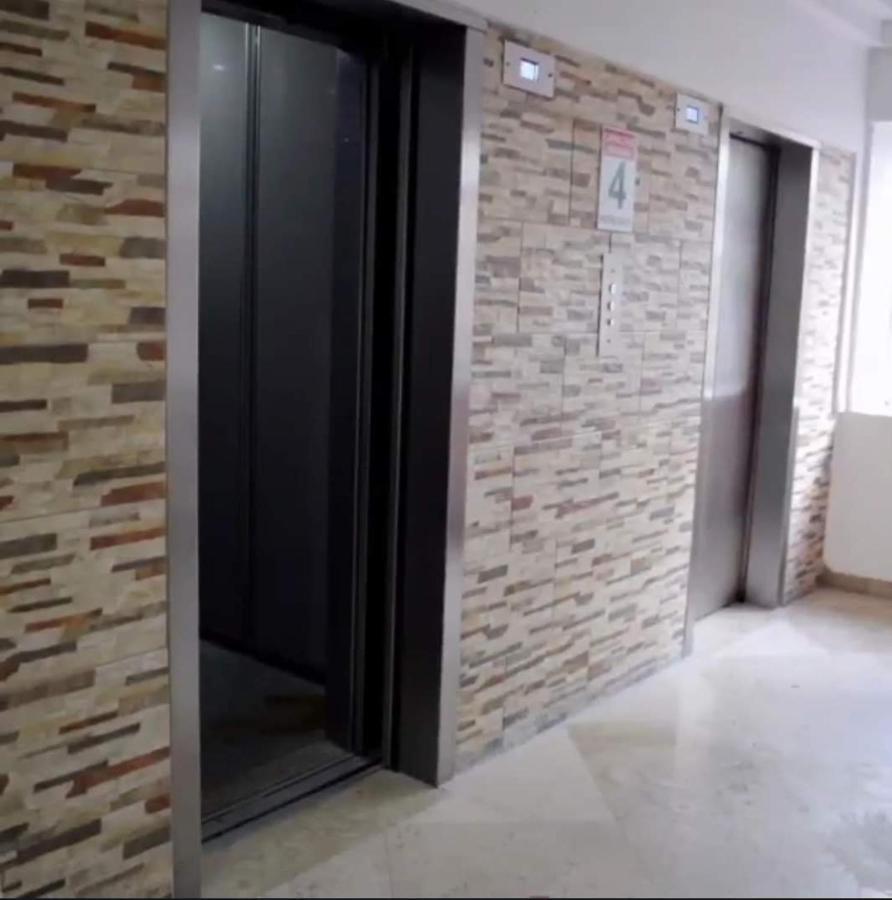 Suite En Torres Gemelas A Pie De Playa 611 Acapulco Bagian luar foto