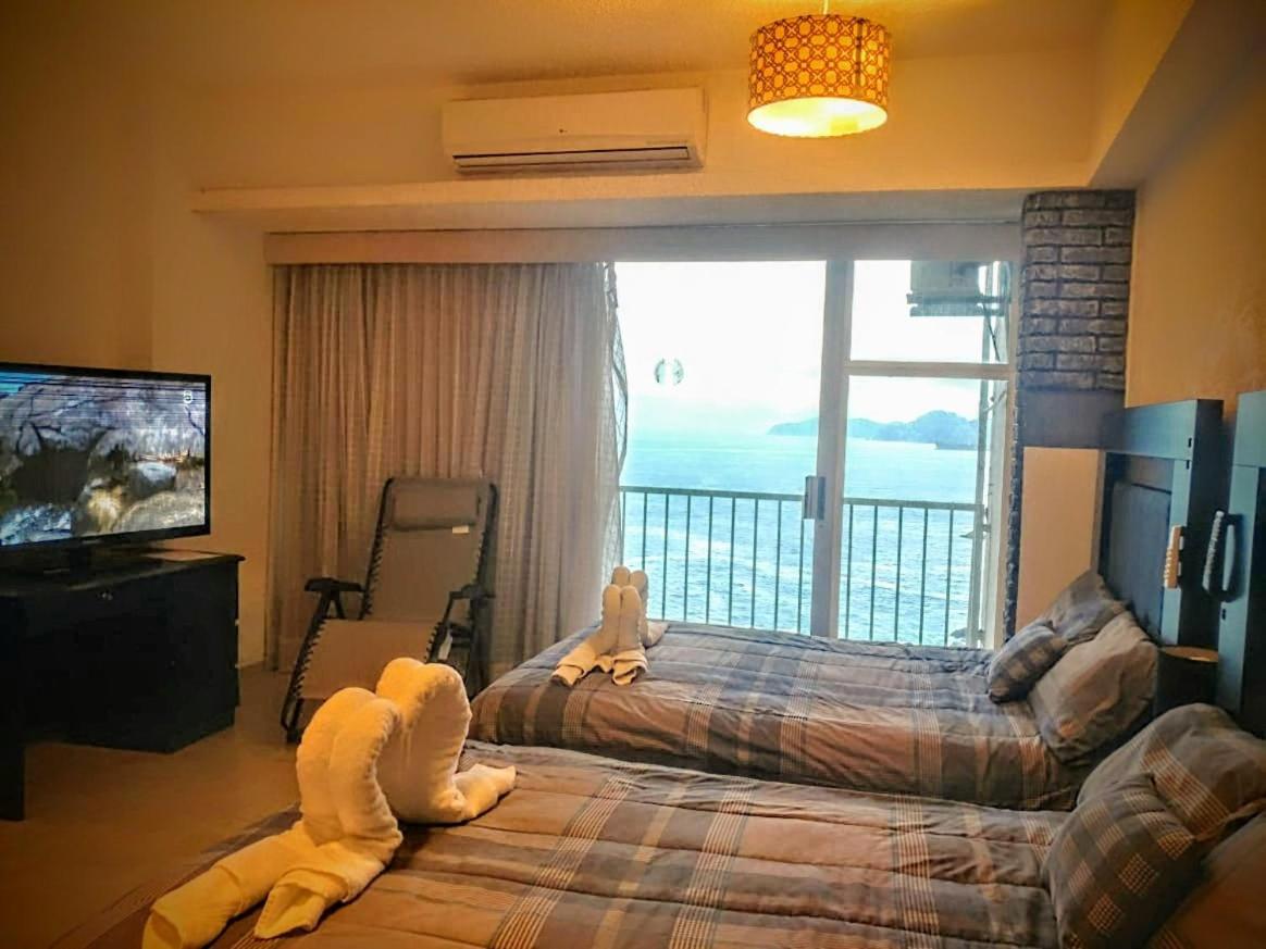 Suite En Torres Gemelas A Pie De Playa 611 Acapulco Bagian luar foto