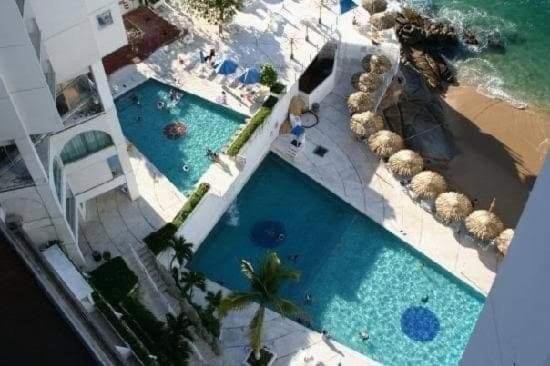Suite En Torres Gemelas A Pie De Playa 611 Acapulco Bagian luar foto