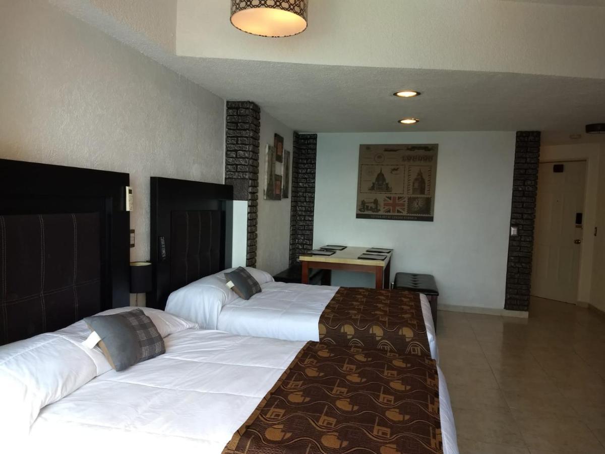 Suite En Torres Gemelas A Pie De Playa 611 Acapulco Bagian luar foto