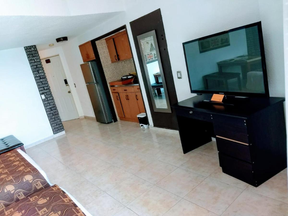 Suite En Torres Gemelas A Pie De Playa 611 Acapulco Bagian luar foto
