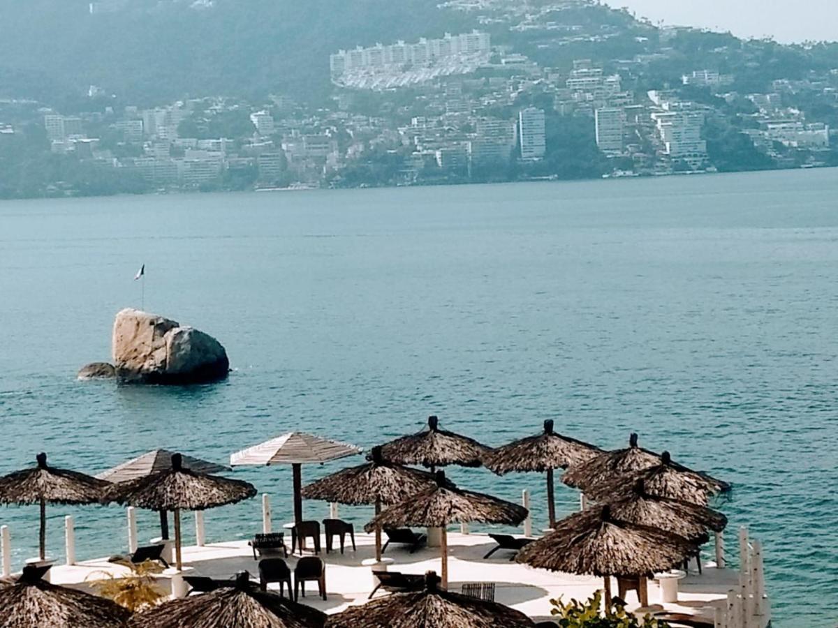 Suite En Torres Gemelas A Pie De Playa 611 Acapulco Bagian luar foto
